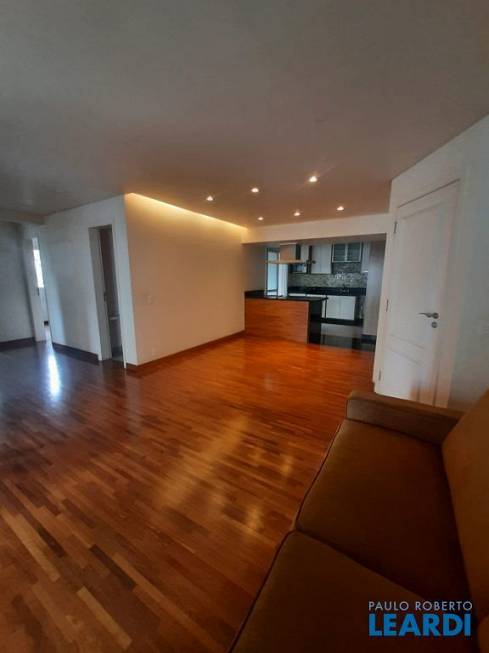 Foto 1 de Apartamento com 2 Quartos para venda ou aluguel, 98m² em Brooklin, São Paulo