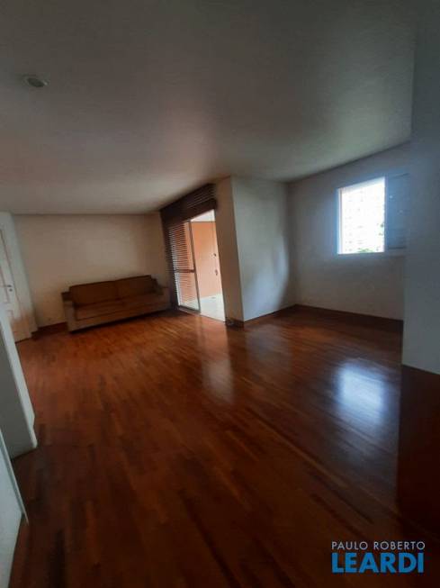 Foto 2 de Apartamento com 2 Quartos para venda ou aluguel, 98m² em Brooklin, São Paulo