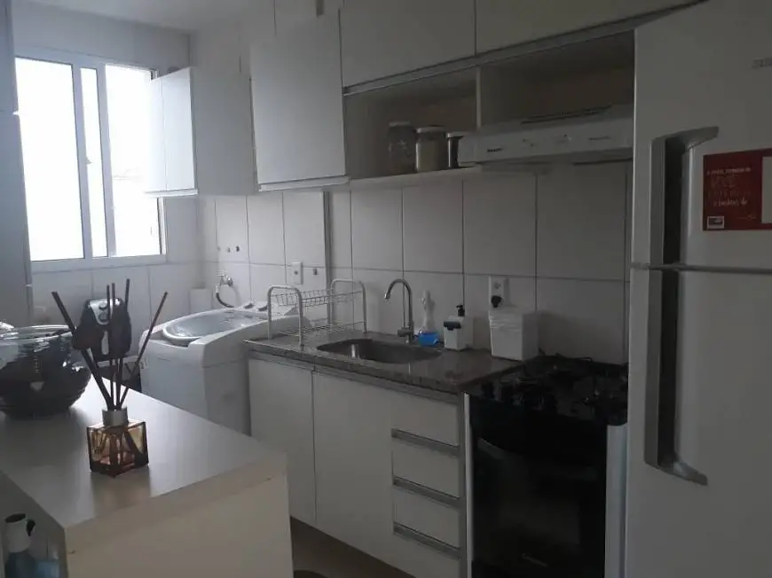 Foto 1 de Apartamento com 2 Quartos para alugar, 60m² em Buraquinho, Lauro de Freitas