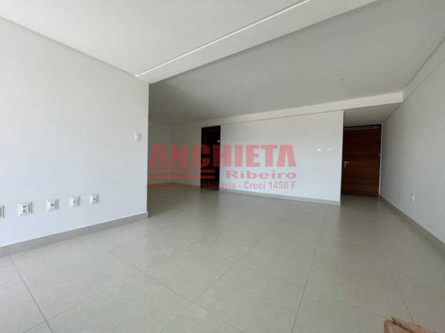 Foto 5 de Apartamento com 2 Quartos à venda, 137m² em Cabo Branco, João Pessoa