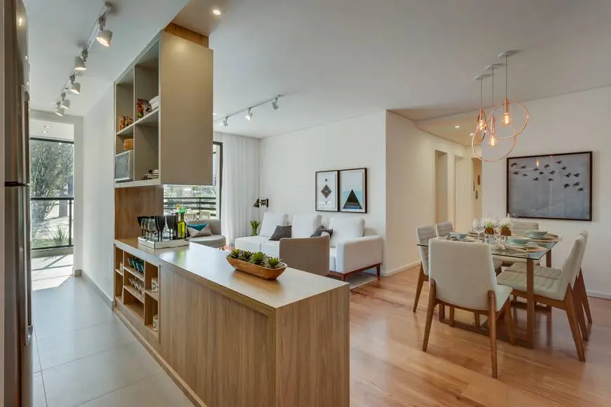 Foto 5 de Apartamento com 2 Quartos à venda, 72m² em Cabral, Curitiba