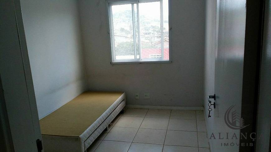 Foto 5 de Apartamento com 2 Quartos à venda, 50m² em Caminho Novo, Palhoça