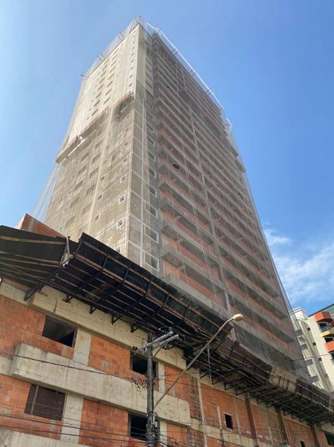 Foto 2 de Apartamento com 2 Quartos à venda, 92m² em Campo da Aviação, Praia Grande