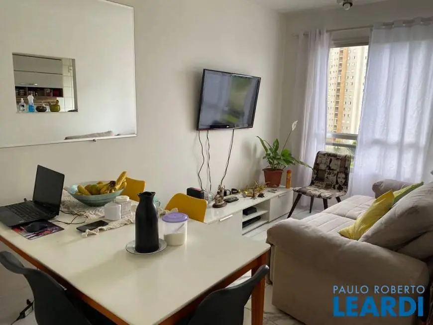 Foto 1 de Apartamento com 2 Quartos para venda ou aluguel, 49m² em Campo Grande, São Paulo