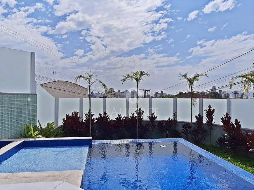 Foto 5 de Apartamento com 2 Quartos à venda, 69m² em Capoeiras, Florianópolis