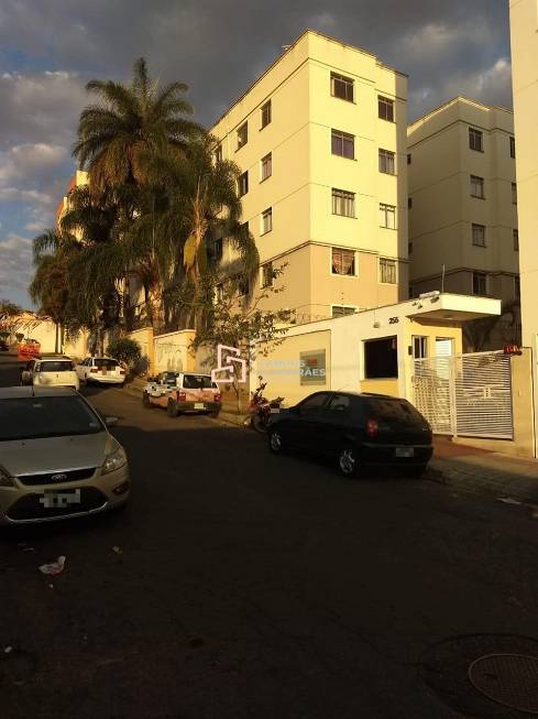 Foto 1 de Apartamento com 2 Quartos para alugar, 52m² em Cardoso, Belo Horizonte