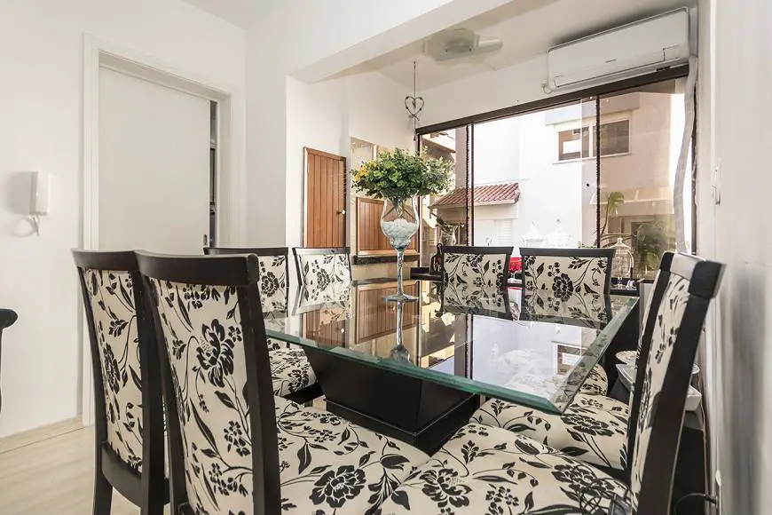 Foto 3 de Apartamento com 2 Quartos à venda, 57m² em Cavalhada, Porto Alegre