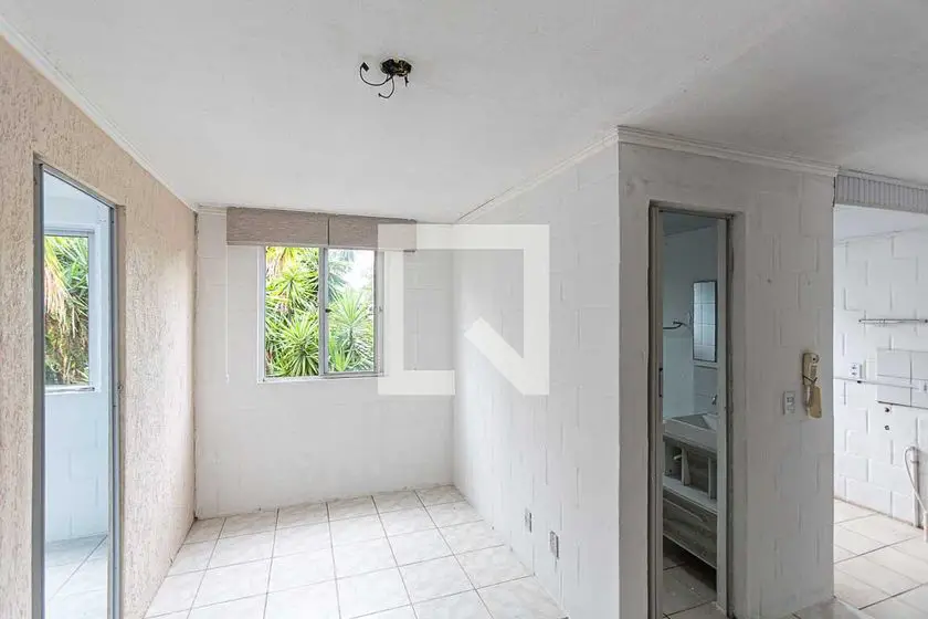 Foto 1 de Apartamento com 2 Quartos para alugar, 38m² em Cavalhada, Porto Alegre
