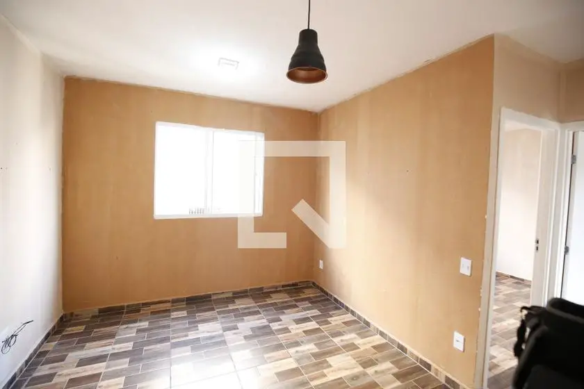 Foto 1 de Apartamento com 2 Quartos para alugar, 44m² em Caxangá, Suzano