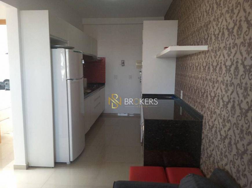 Foto 5 de Apartamento com 2 Quartos à venda, 43m² em Centro, Curitiba