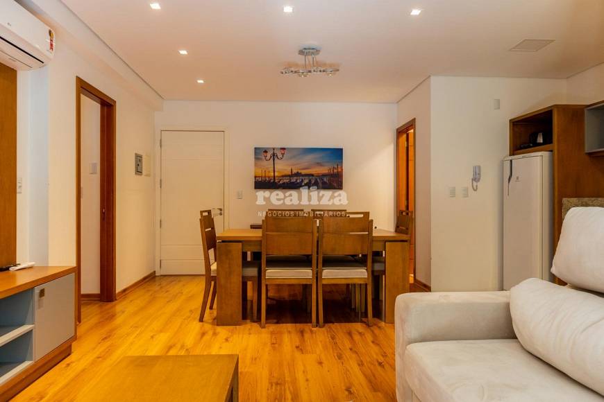 Foto 2 de Apartamento com 2 Quartos à venda, 106m² em Centro, Gramado