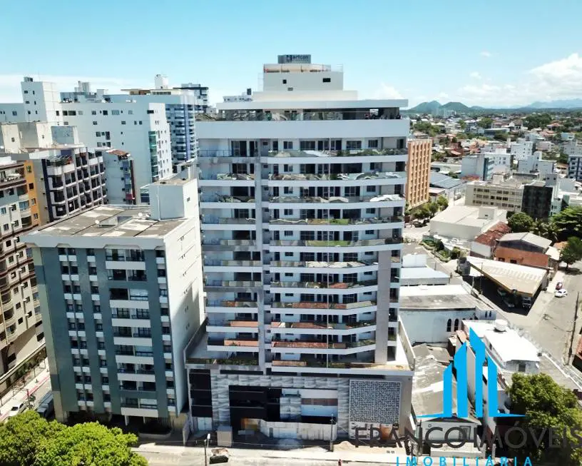 Foto 1 de Apartamento com 2 Quartos à venda, 76m² em Centro, Guarapari