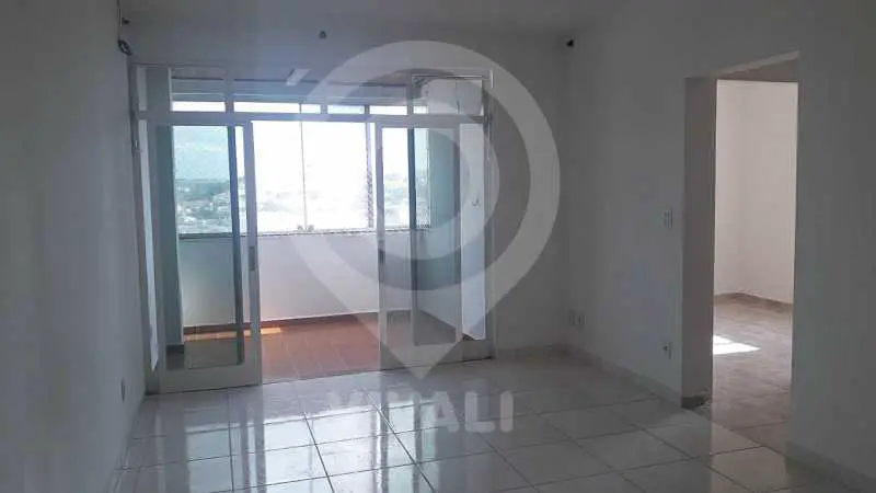 Foto 1 de Apartamento com 2 Quartos para alugar, 100m² em Centro, Itatiba