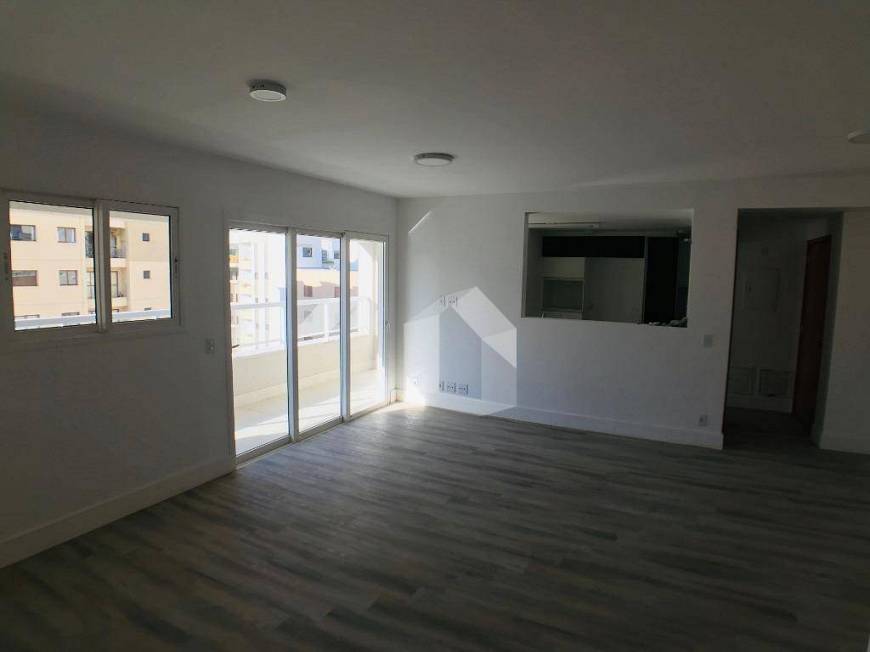 Foto 3 de Apartamento com 2 Quartos para venda ou aluguel, 98m² em Centro, Poços de Caldas