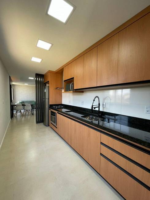 Foto 3 de Apartamento com 2 Quartos à venda, 76m² em Centro, Tramandaí