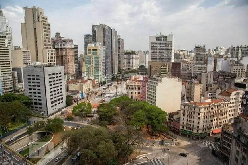 Foto 1 de Apartamento com 2 Quartos à venda, 37m² em Centro, São Paulo
