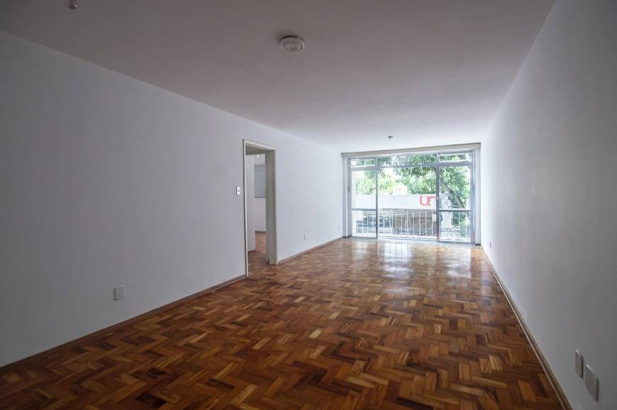 Foto 1 de Apartamento com 2 Quartos à venda, 108m² em Cerqueira César, São Paulo