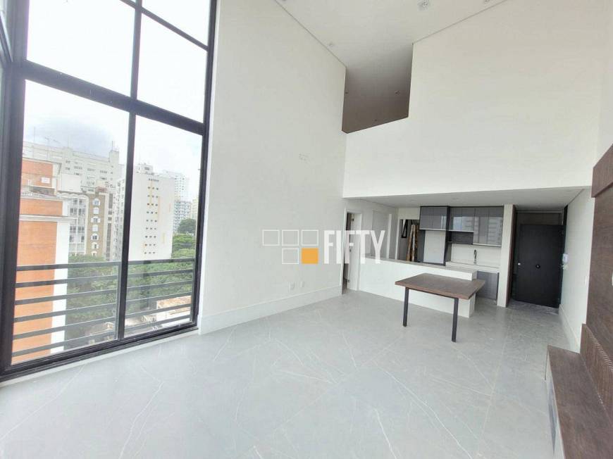 Foto 1 de Apartamento com 2 Quartos para alugar, 100m² em Cerqueira César, São Paulo