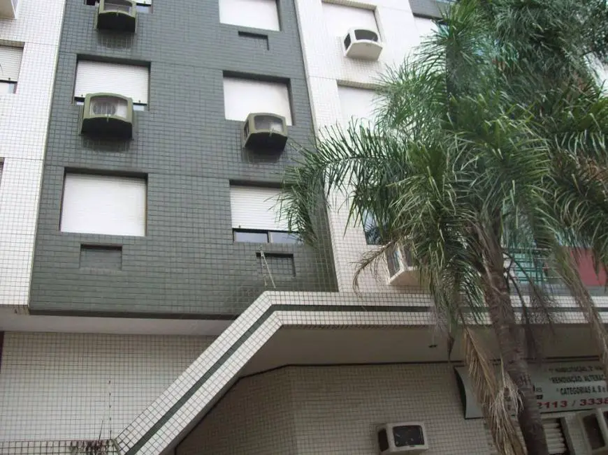Foto 2 de Apartamento com 2 Quartos à venda, 68m² em Chácara das Pedras, Porto Alegre