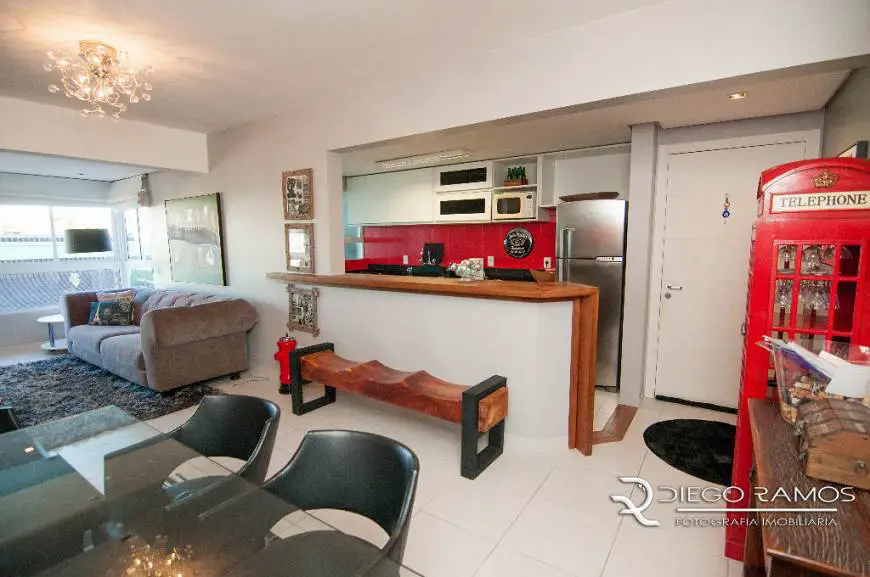 Foto 1 de Apartamento com 2 Quartos à venda, 80m² em Chácara das Pedras, Porto Alegre