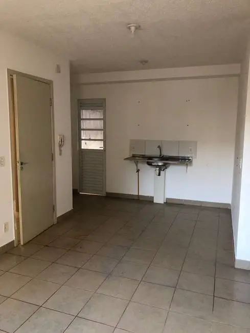 Foto 1 de Apartamento com 2 Quartos para alugar, 10m² em Cidade Jardins, Valparaíso de Goiás