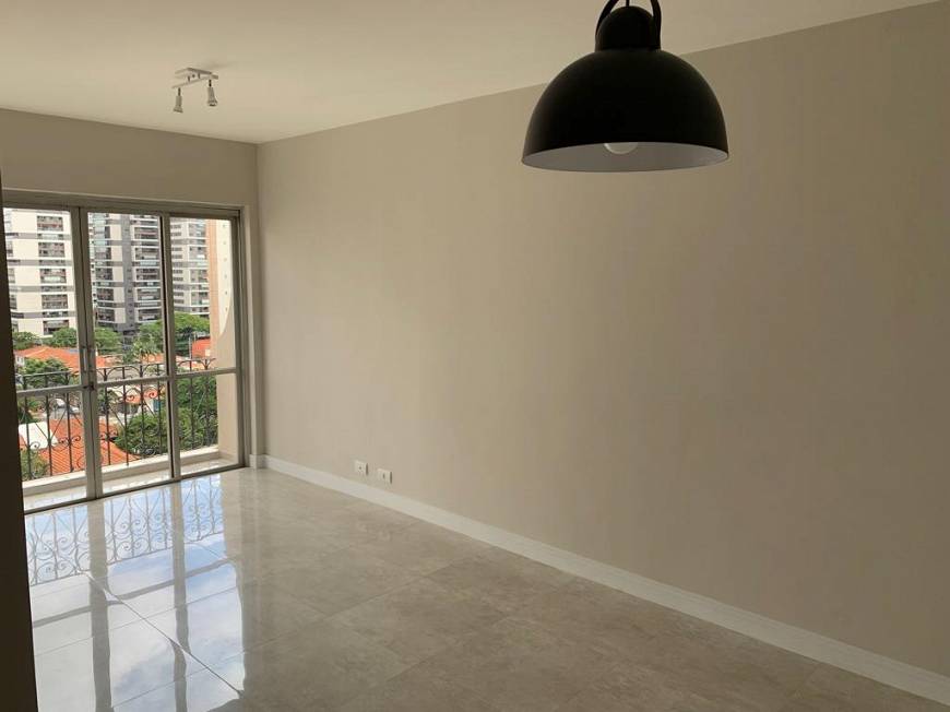 Foto 1 de Apartamento com 2 Quartos à venda, 70m² em Cidade Monções, São Paulo