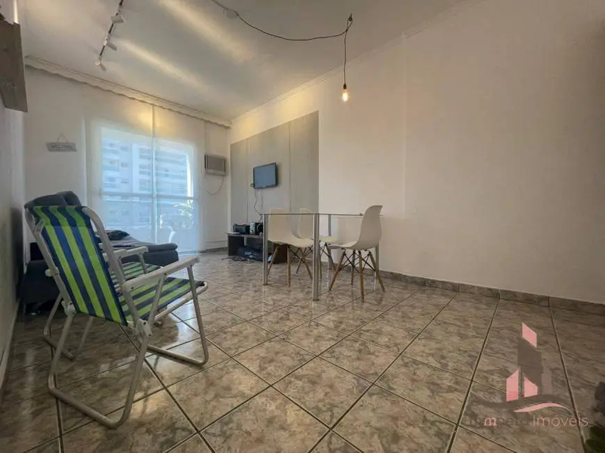 Foto 3 de Apartamento com 2 Quartos à venda, 70m² em Cidade Ocian, Praia Grande