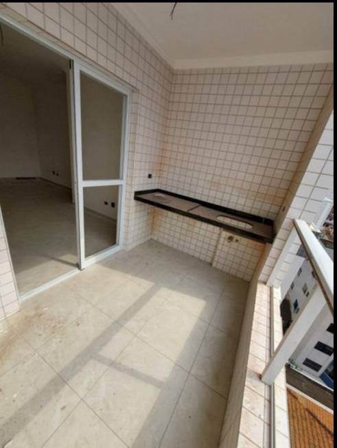 Foto 3 de Apartamento com 2 Quartos à venda, 75m² em Cidade Ocian, Praia Grande