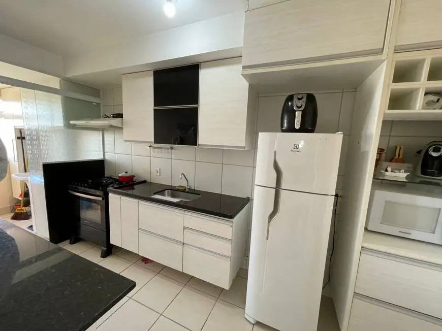 Foto 2 de Apartamento com 2 Quartos à venda, 62m² em Colina de Laranjeiras, Serra