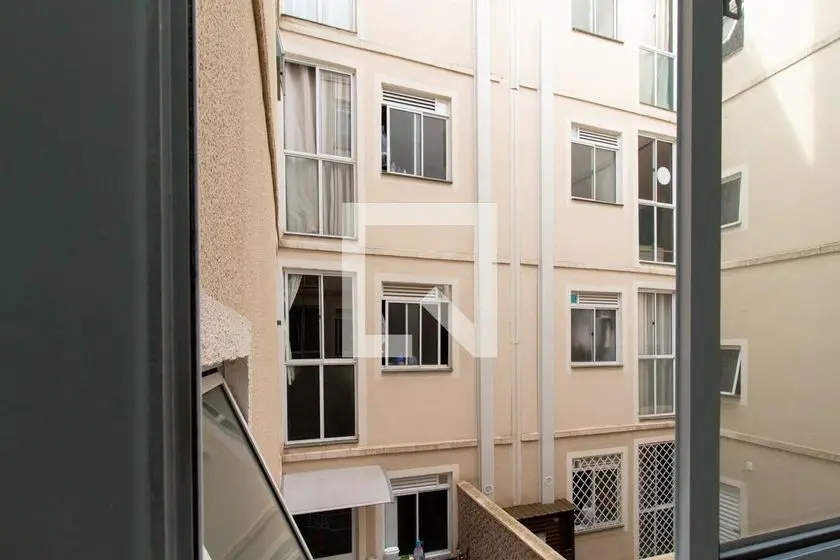 Foto 5 de Apartamento com 2 Quartos para alugar, 38m² em Colônia Rio Grande, São José dos Pinhais