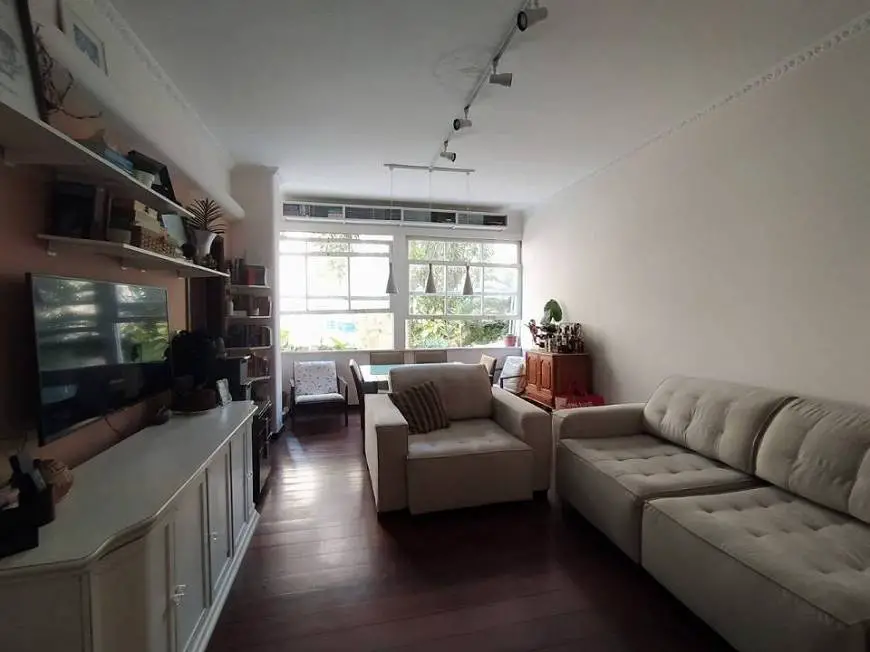 Foto 2 de Apartamento com 2 Quartos à venda, 80m² em Copacabana, Rio de Janeiro