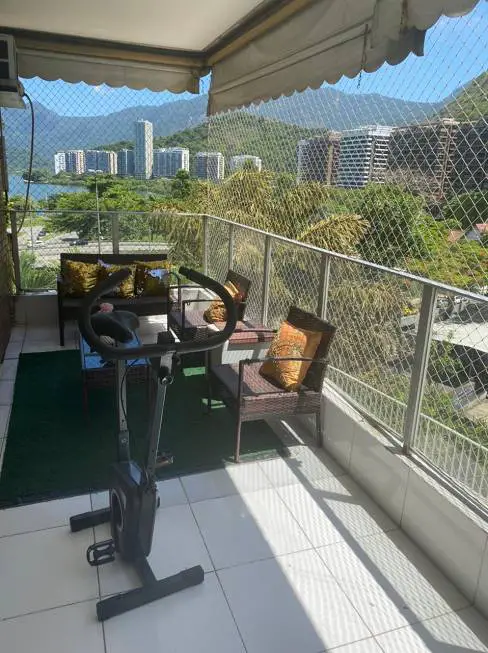 Foto 2 de Apartamento com 2 Quartos à venda, 120m² em Copacabana, Rio de Janeiro