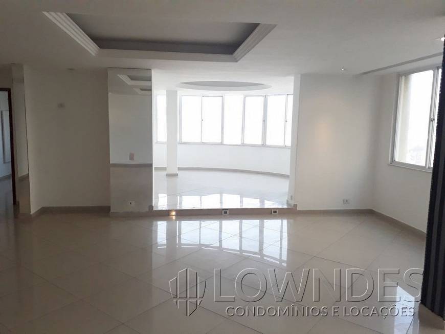 Foto 1 de Apartamento com 2 Quartos para alugar, 163m² em Copacabana, Rio de Janeiro