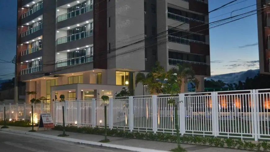 Foto 5 de Apartamento com 2 Quartos à venda, 73m² em Engenheiro Luciano Cavalcante, Fortaleza