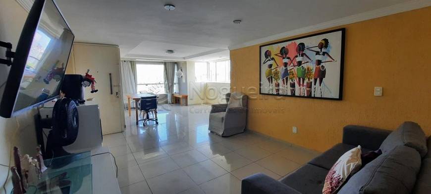 Foto 3 de Apartamento com 2 Quartos à venda, 123m² em Espinheiro, Recife