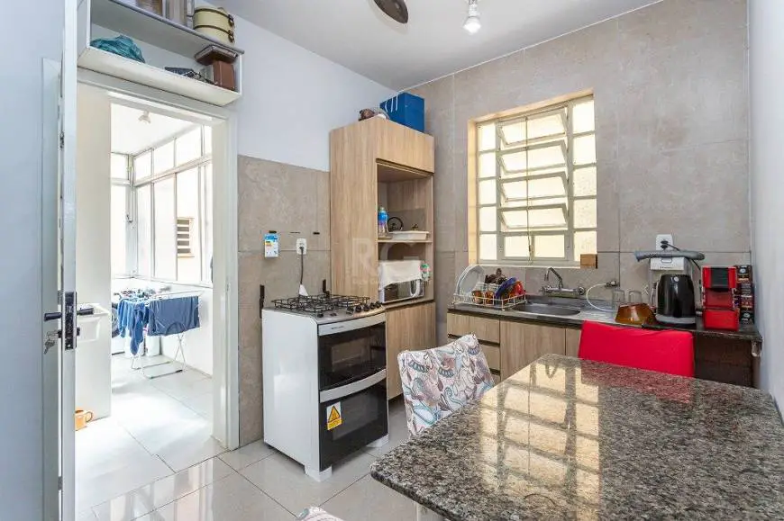 Foto 5 de Apartamento com 2 Quartos à venda, 60m² em Farroupilha, Porto Alegre