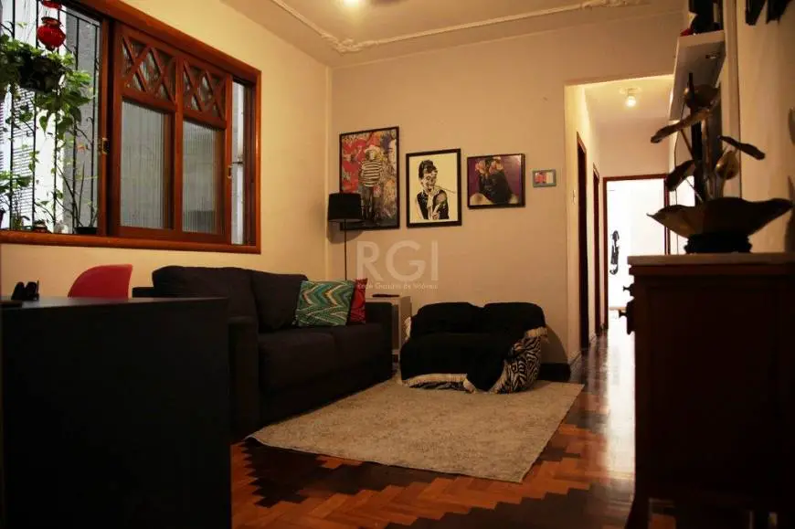 Foto 1 de Apartamento com 2 Quartos à venda, 74m² em Farroupilha, Porto Alegre