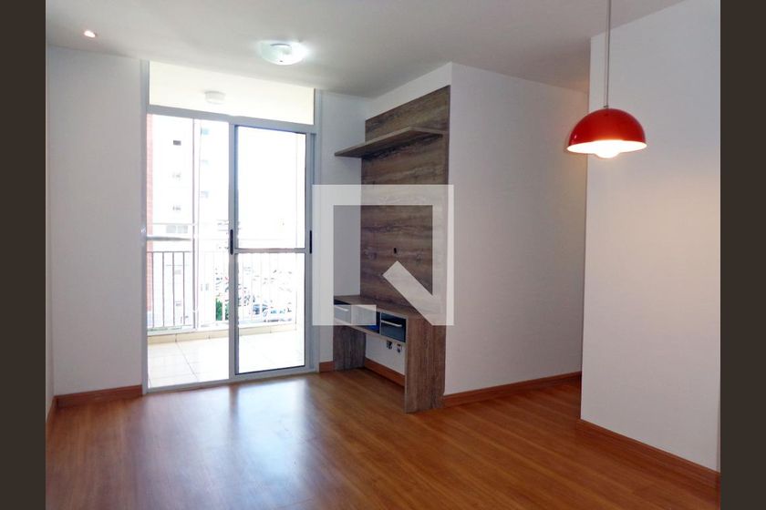 Foto 1 de Apartamento com 2 Quartos para alugar, 50m² em Freguesia, Rio de Janeiro