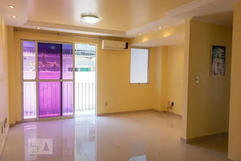 Foto 1 de Apartamento com 2 Quartos para alugar, 62m² em Freguesia, Rio de Janeiro