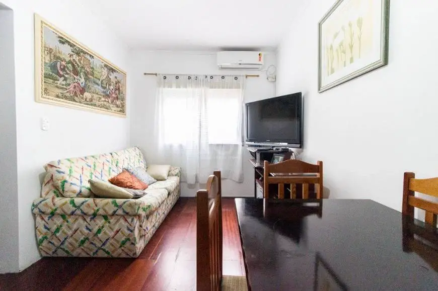 Foto 3 de Apartamento com 2 Quartos à venda, 42m² em Glória, Porto Alegre