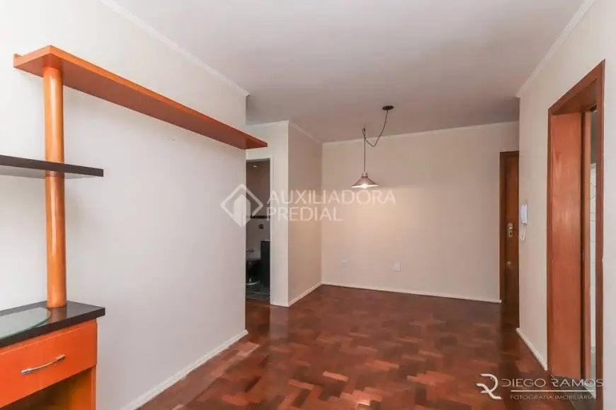 Foto 2 de Apartamento com 2 Quartos à venda, 64m² em Higienópolis, Porto Alegre