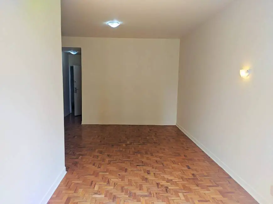 Foto 4 de Apartamento com 2 Quartos para alugar, 100m² em Higienópolis, São Paulo