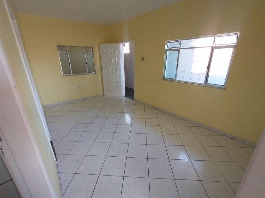 Foto 3 de Apartamento com 2 Quartos à venda, 83m² em Imbuí, Salvador