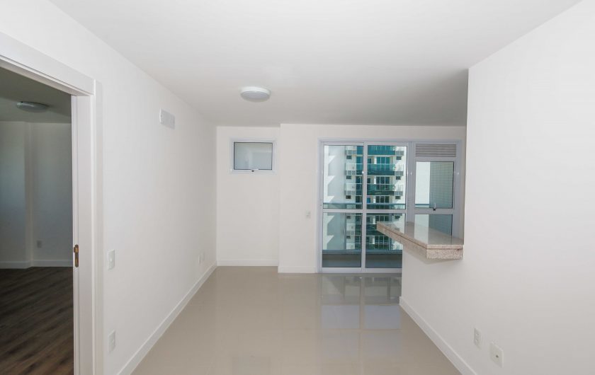 Foto 2 de Apartamento com 2 Quartos à venda, 79m² em Jacarepaguá, Rio de Janeiro