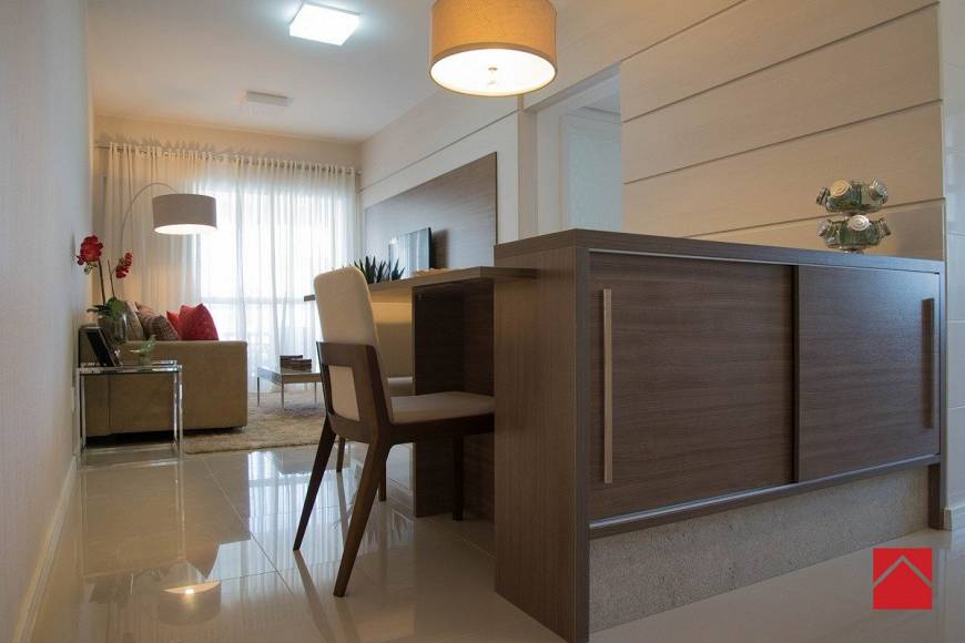 Foto 4 de Apartamento com 2 Quartos à venda, 86m² em Jardim Atlântico, Florianópolis
