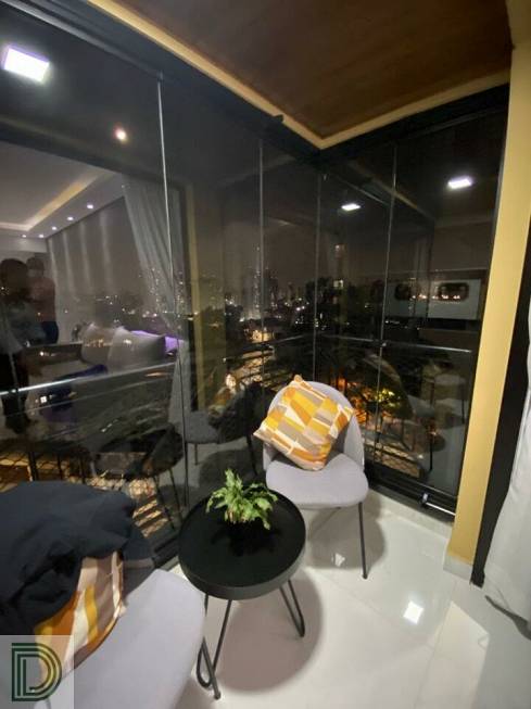 Foto 4 de Apartamento com 2 Quartos à venda, 74m² em Jardim Bonfiglioli, São Paulo