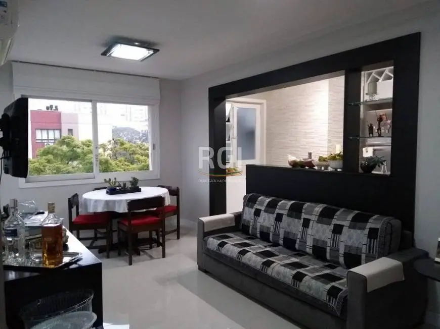 Foto 1 de Apartamento com 2 Quartos à venda, 68m² em Jardim Botânico, Porto Alegre