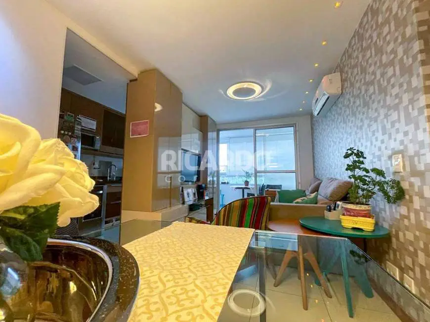 Foto 4 de Apartamento com 2 Quartos à venda, 65m² em Jardim Camburi, Vitória