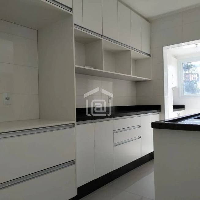Foto 2 de Apartamento com 2 Quartos à venda, 150m² em Jardim Cascatinha, Poços de Caldas