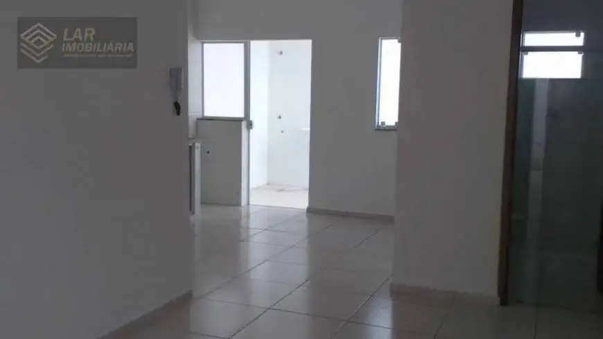 Foto 1 de Apartamento com 2 Quartos para alugar, 55m² em Jardim Chacara dos Pinheiros, Botucatu